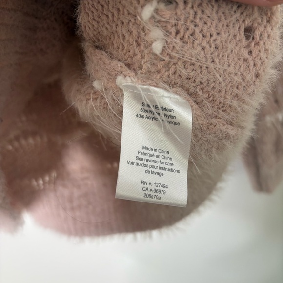 Heartloom Pink Fuzzy Sweater Crewneck Pullover - Picture 4 of 4
